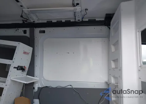 2024 Ford Transit-250 z USA, uszkodzony, nr VIN 1FTBR2CGXRKA24035